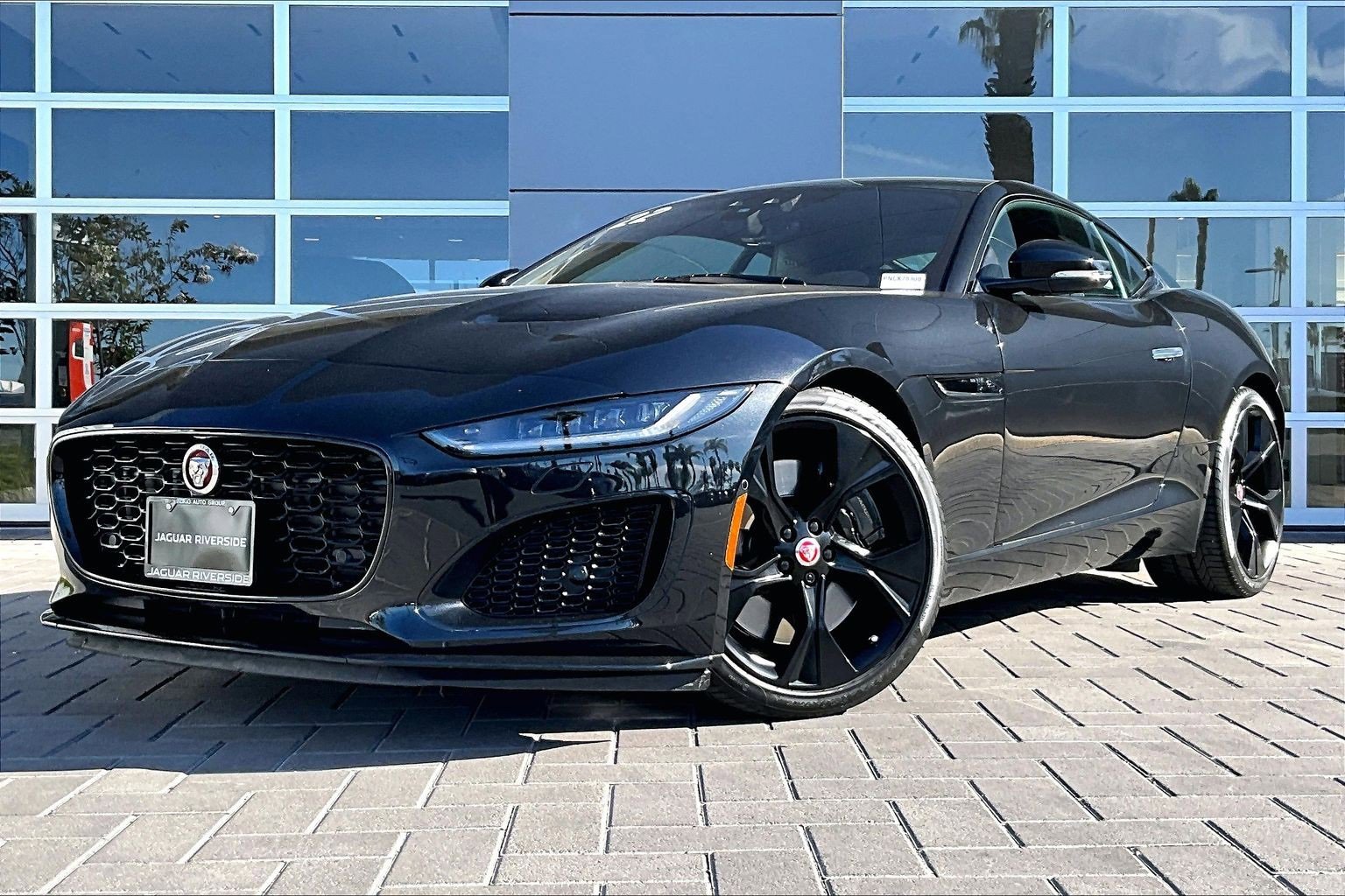 Used 2022 Jaguar F-TYPE Coupe image 1