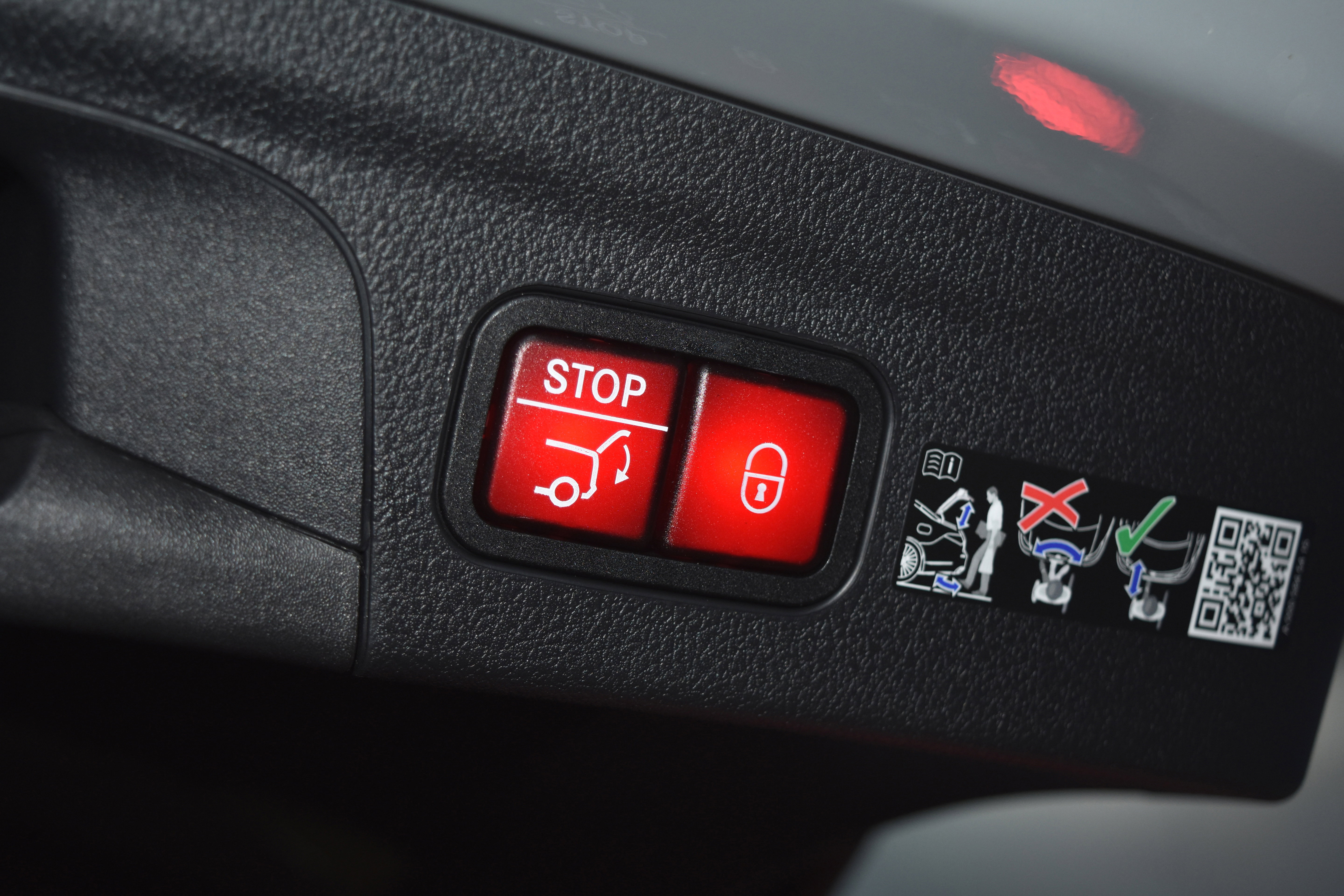 New 2026 Mercedes-Benz GLE 450 4MATIC image 29