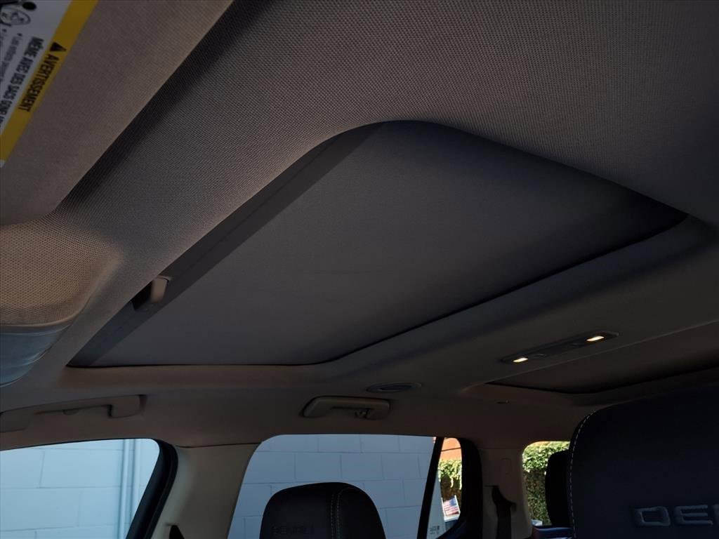 Used 2019 GMC Acadia Denali w/ Technology Package image 16