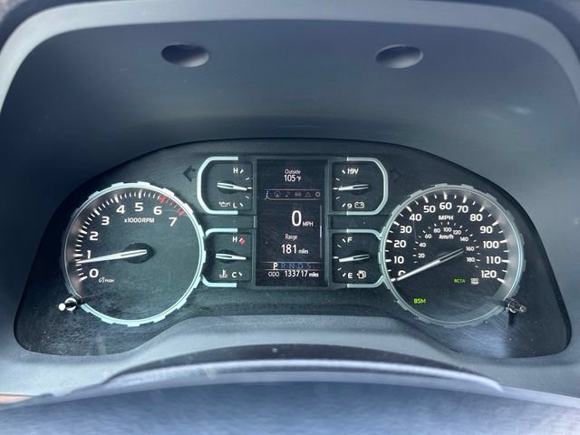 Used 2019 Toyota Tundra Limited w/ Limited Premium Package AWD/4WD image 26