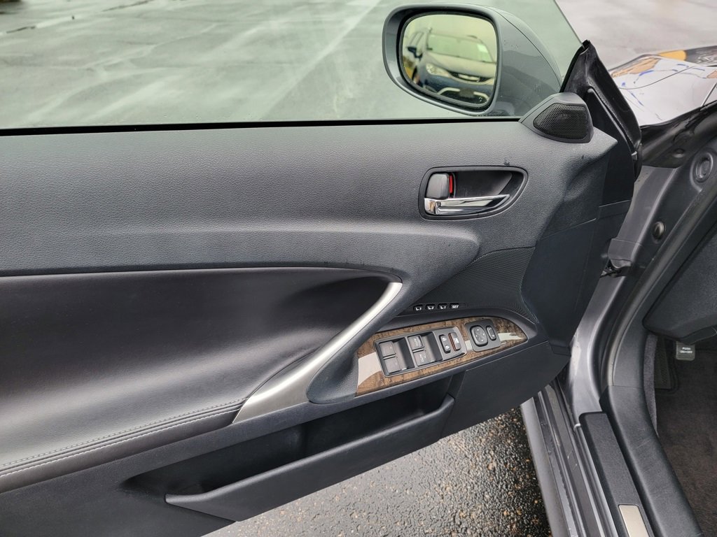 Used 2012 Lexus IS 350C image 15