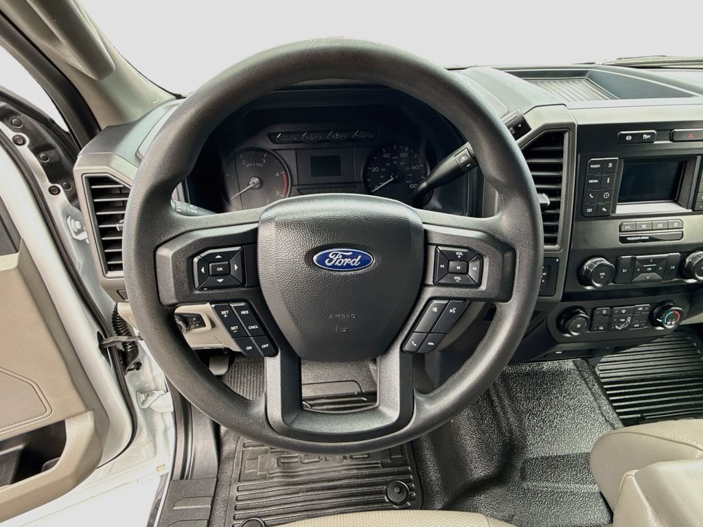 Used 2022 Ford F550 4x4 Crew Cab Super Duty w/ Power Equipment Group image 11