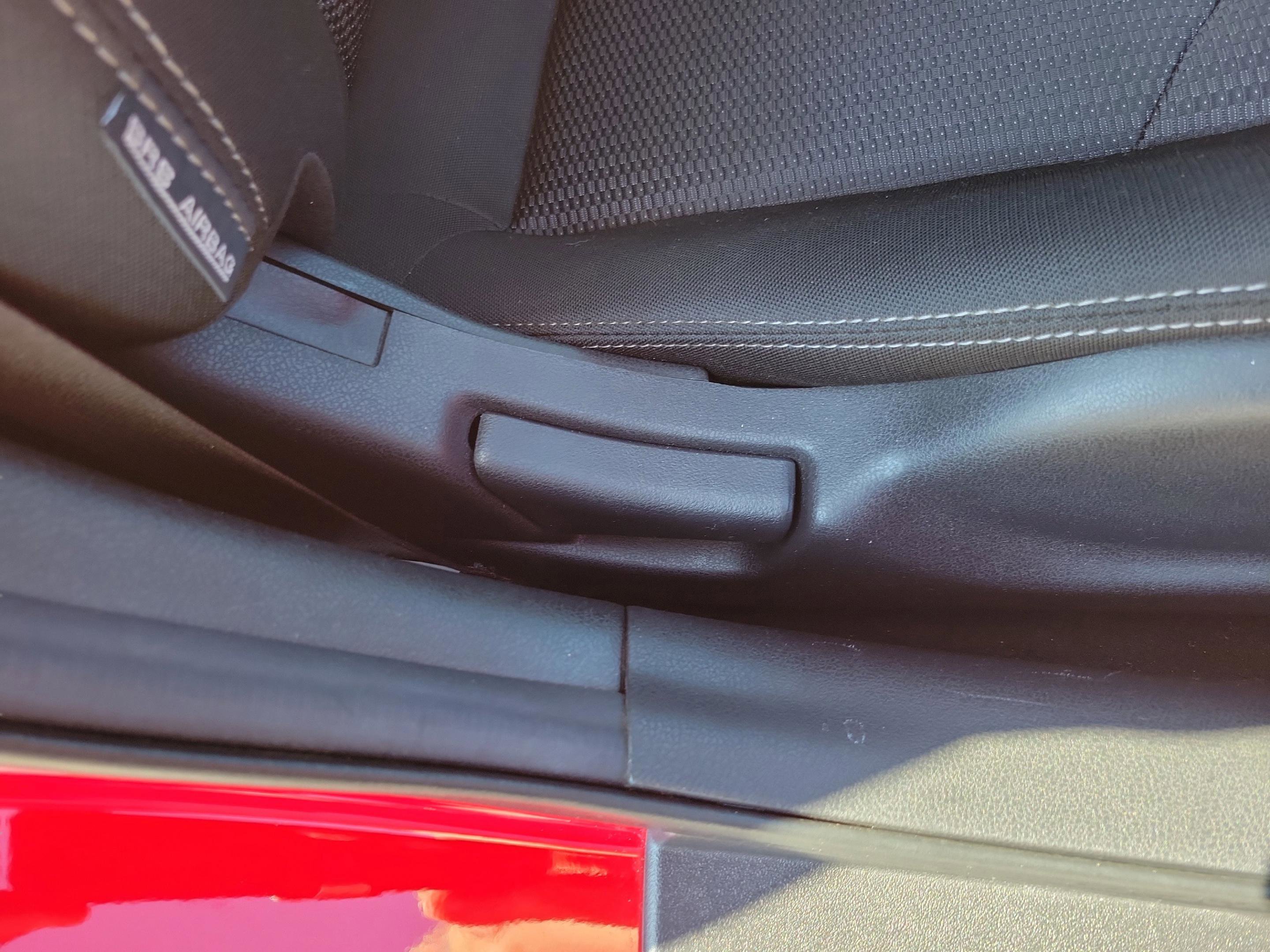 Used 2016 Nissan 370Z Coupe image 27