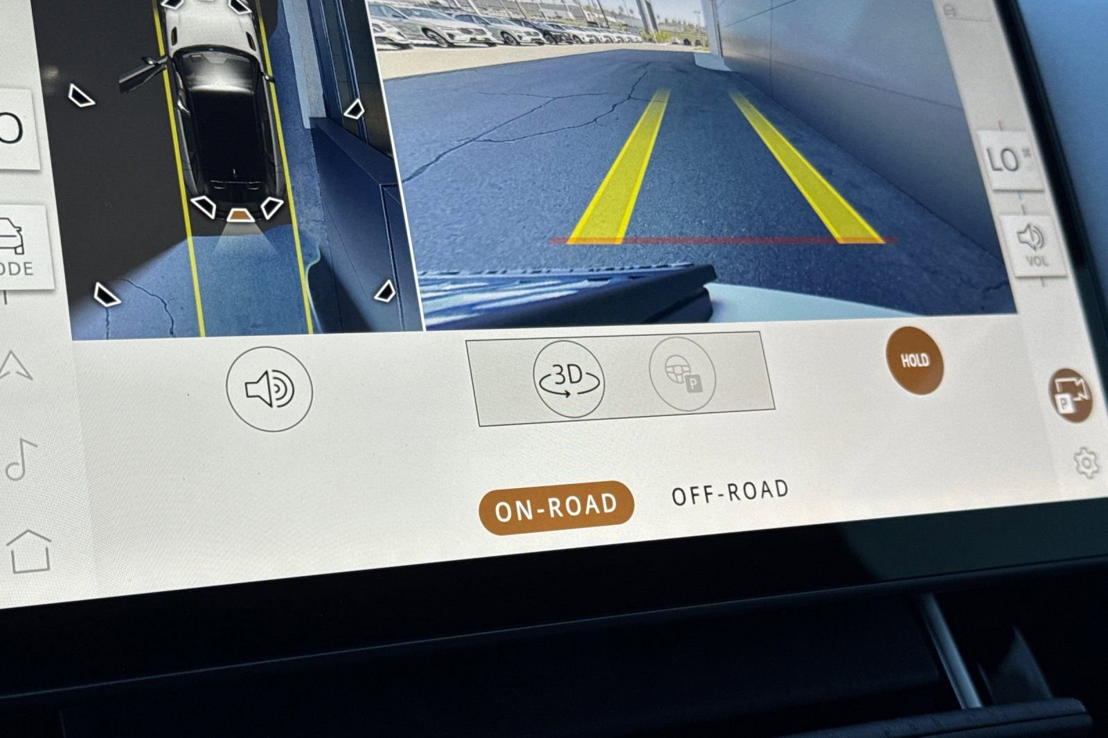 Used 2026 Land Rover Range Rover Velar Dynamic SE image 24