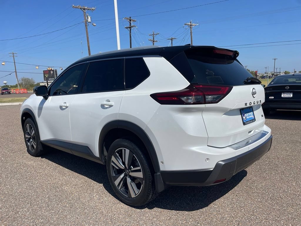 Certified 2024 Nissan Rogue SL FWD image 5