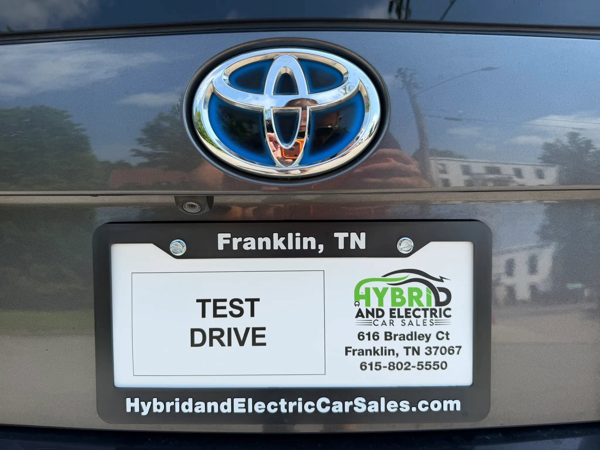 Used 2018 Toyota Prius Two w/ Prius Two Safety Plus Package FWD image 3
