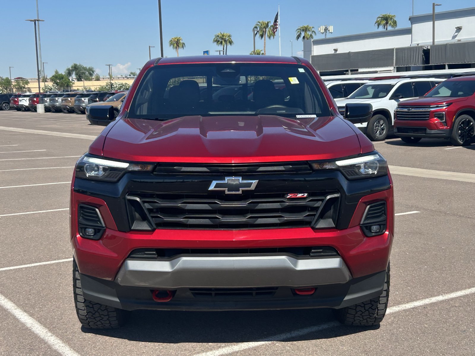 Used 2024 Chevrolet Colorado Z71 w/ Z71 Convenience Package 2 AWD/4WD image 8