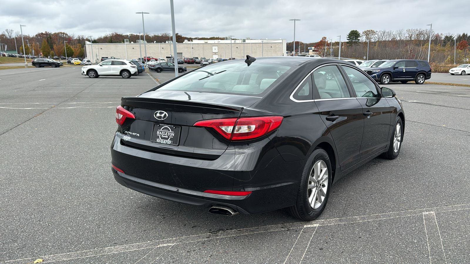 Used 2017 Hyundai Sonata SE image 6