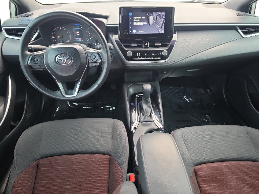 Used 2025 Toyota Corolla SE FWD image 11