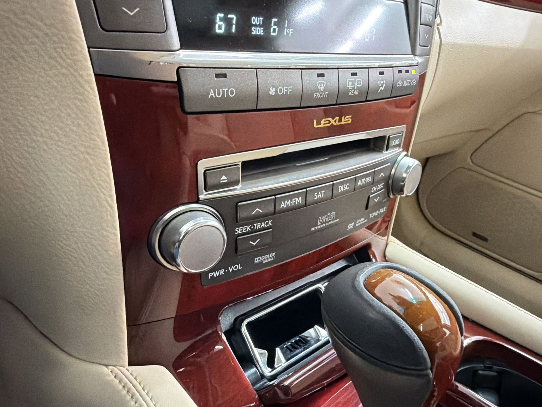 Used 2011 Lexus LS 460 L w/ Luxury Pkg image 30