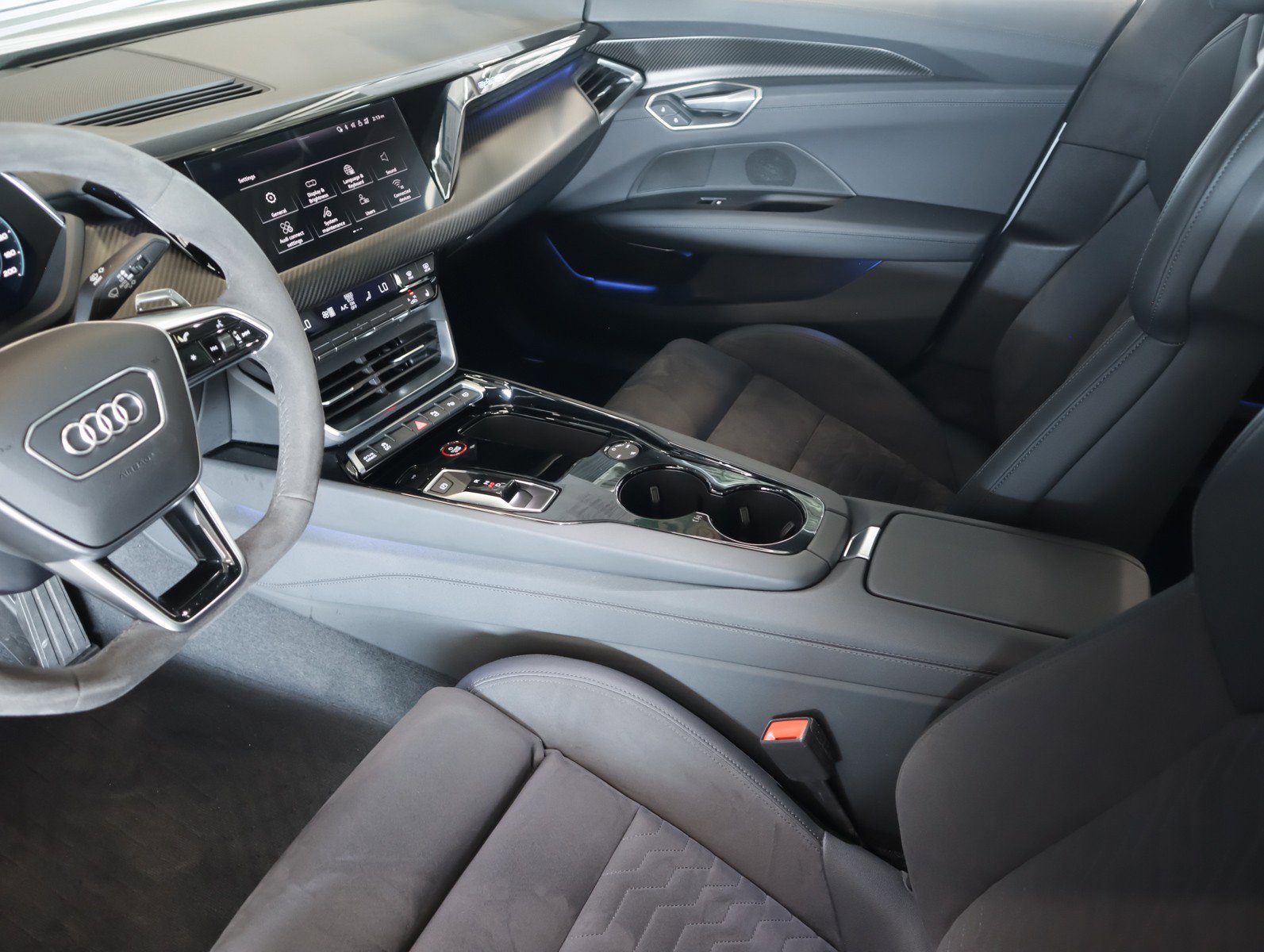 Used 2024 Audi e-tron GT Prestige w/ Prestige Package AWD/4WD image 19