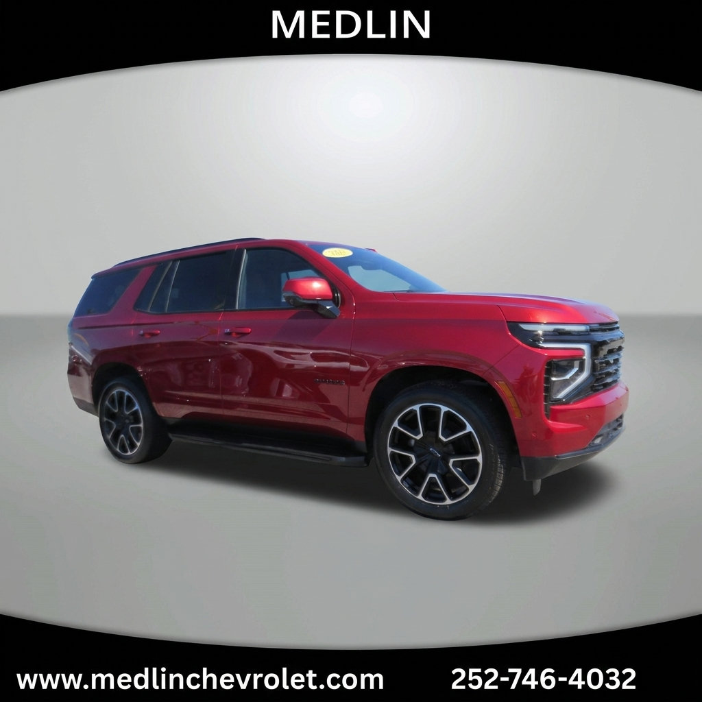Used 2025 Chevrolet Tahoe RST w/ Advanced Technology Package AWD/4WD image 2