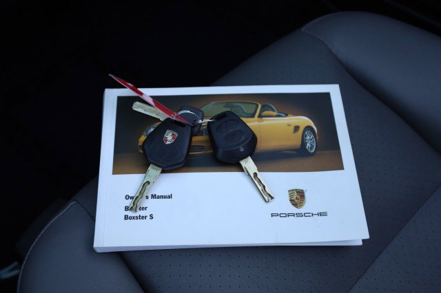 Used 2003 Porsche Boxster S image 33
