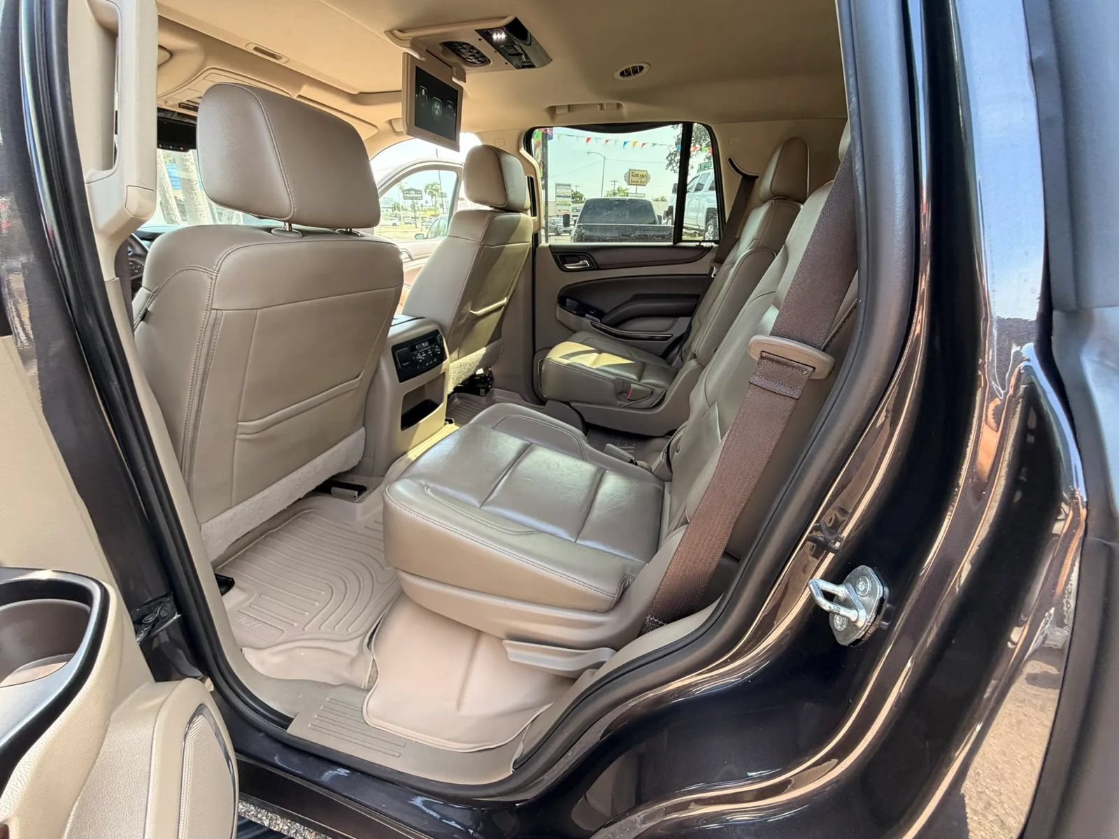 Used 2018 Chevrolet Tahoe LT AWD/4WD image 39