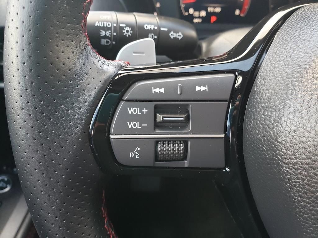 Certified 2025 Acura ADX A-Spec AWD/4WD image 17