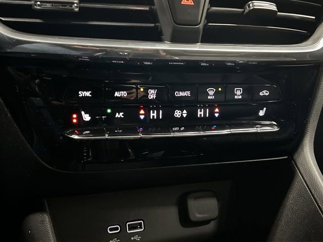 Certified 2024 Buick Encore GX Avenir w/ Avenir Convenience Package image 17