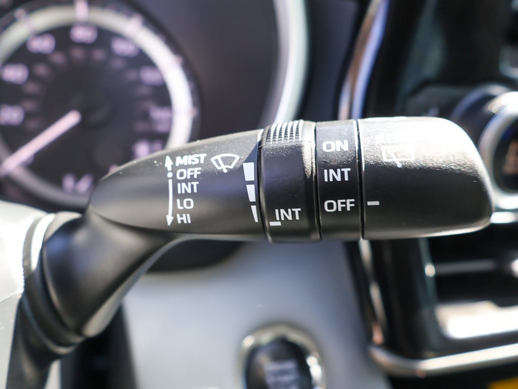 Used 2023 Toyota Highlander XLE image 45