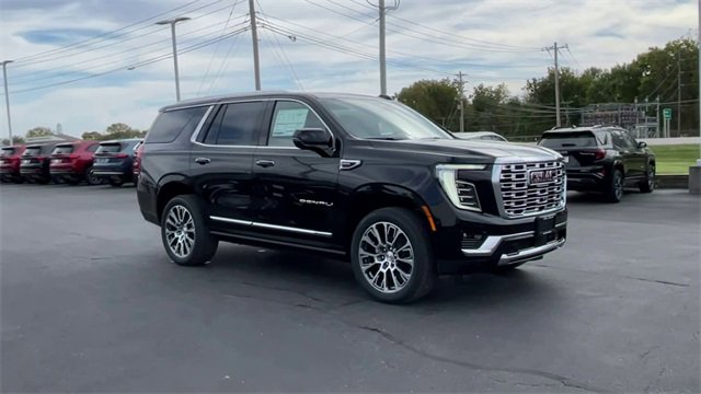 New 2026 GMC Yukon Denali w/ Sun & Power Step Package image 2