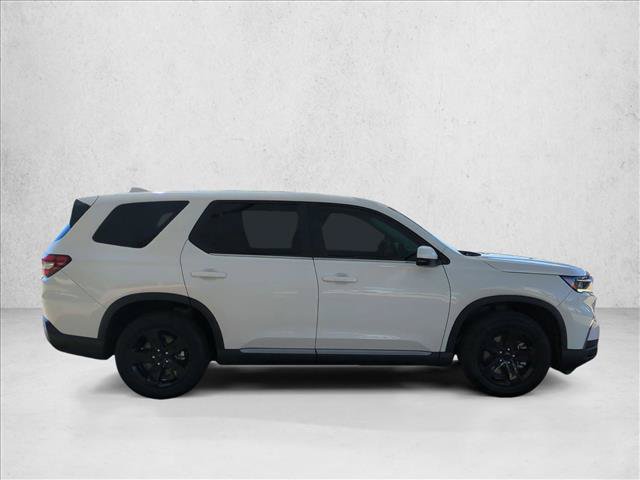 Certified 2024 Honda Pilot EX-L image 4