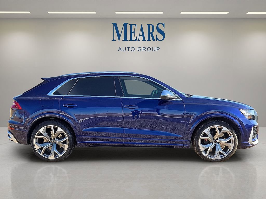 Used 2024 Audi RS Q8 4.0T image 6