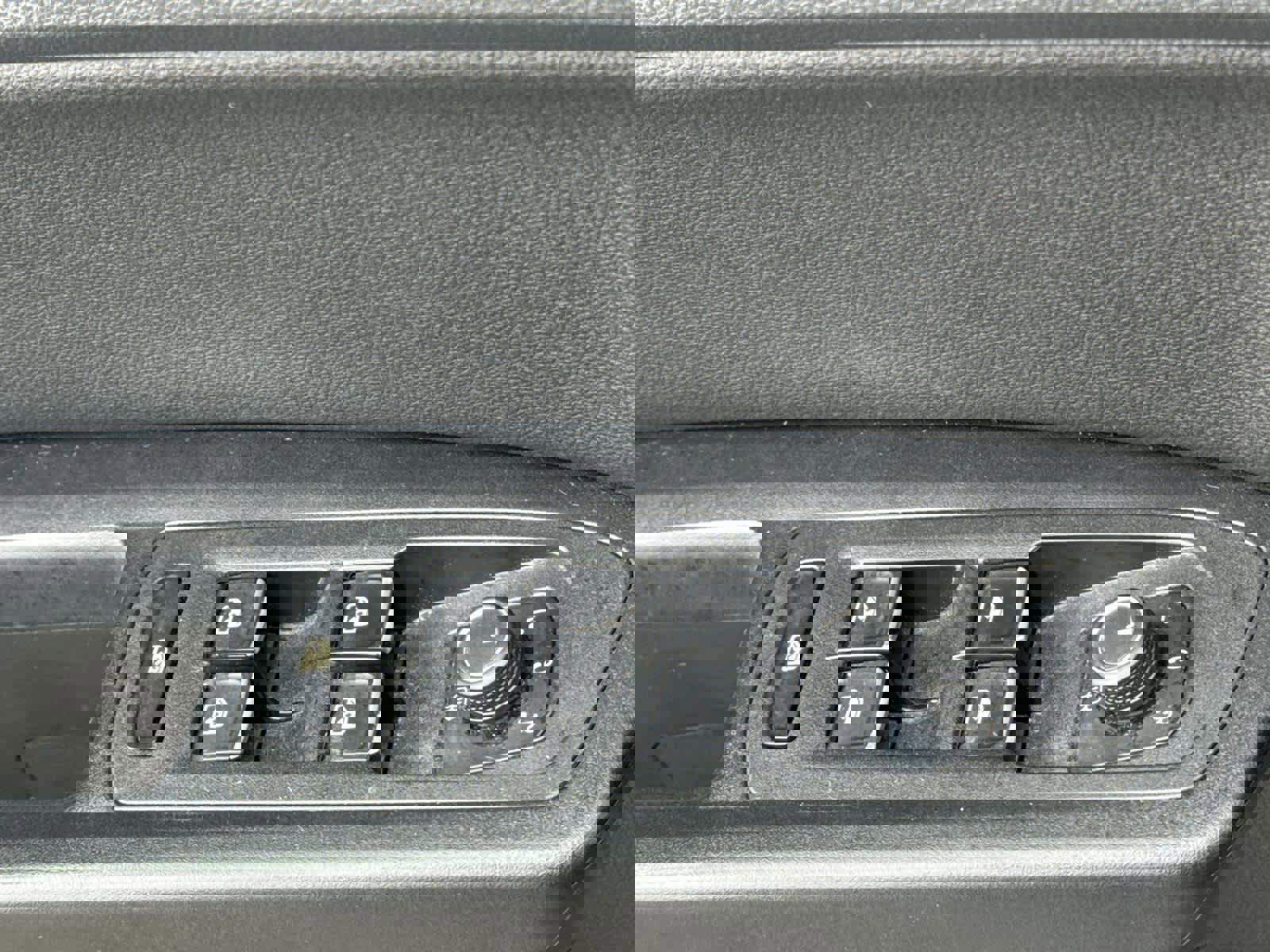 Used 2018 Volkswagen Atlas SE image 32