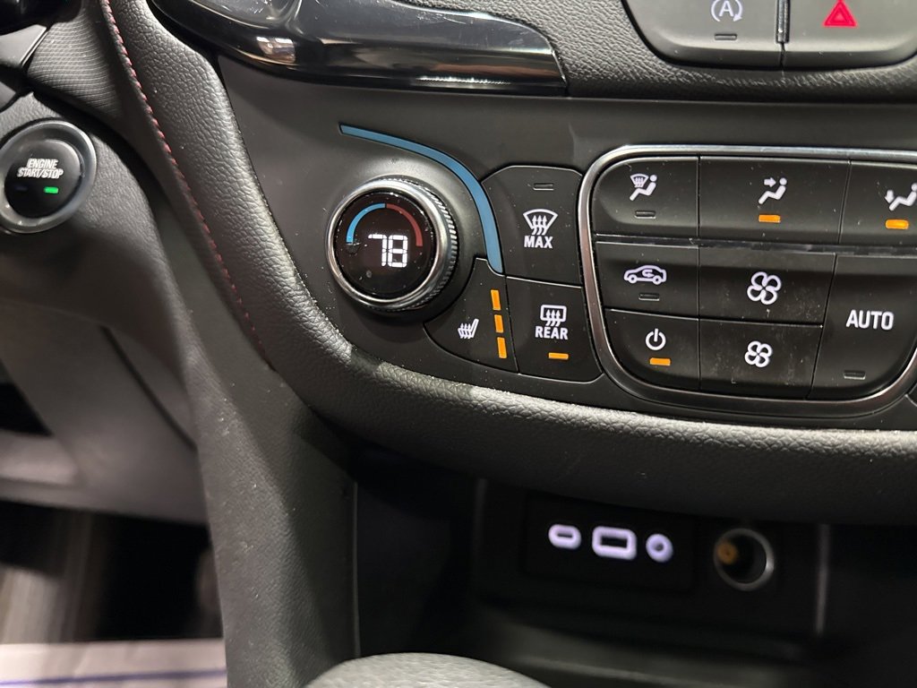 Used 2023 Chevrolet Equinox RS image 32