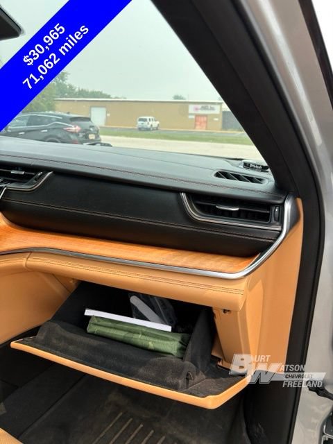 Used 2021 Jeep Grand Cherokee L Summit AWD/4WD image 33