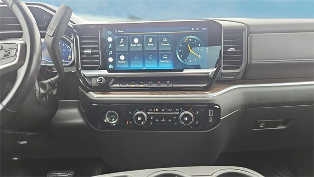 Used 2022 Chevrolet Silverado 1500 LT image 10