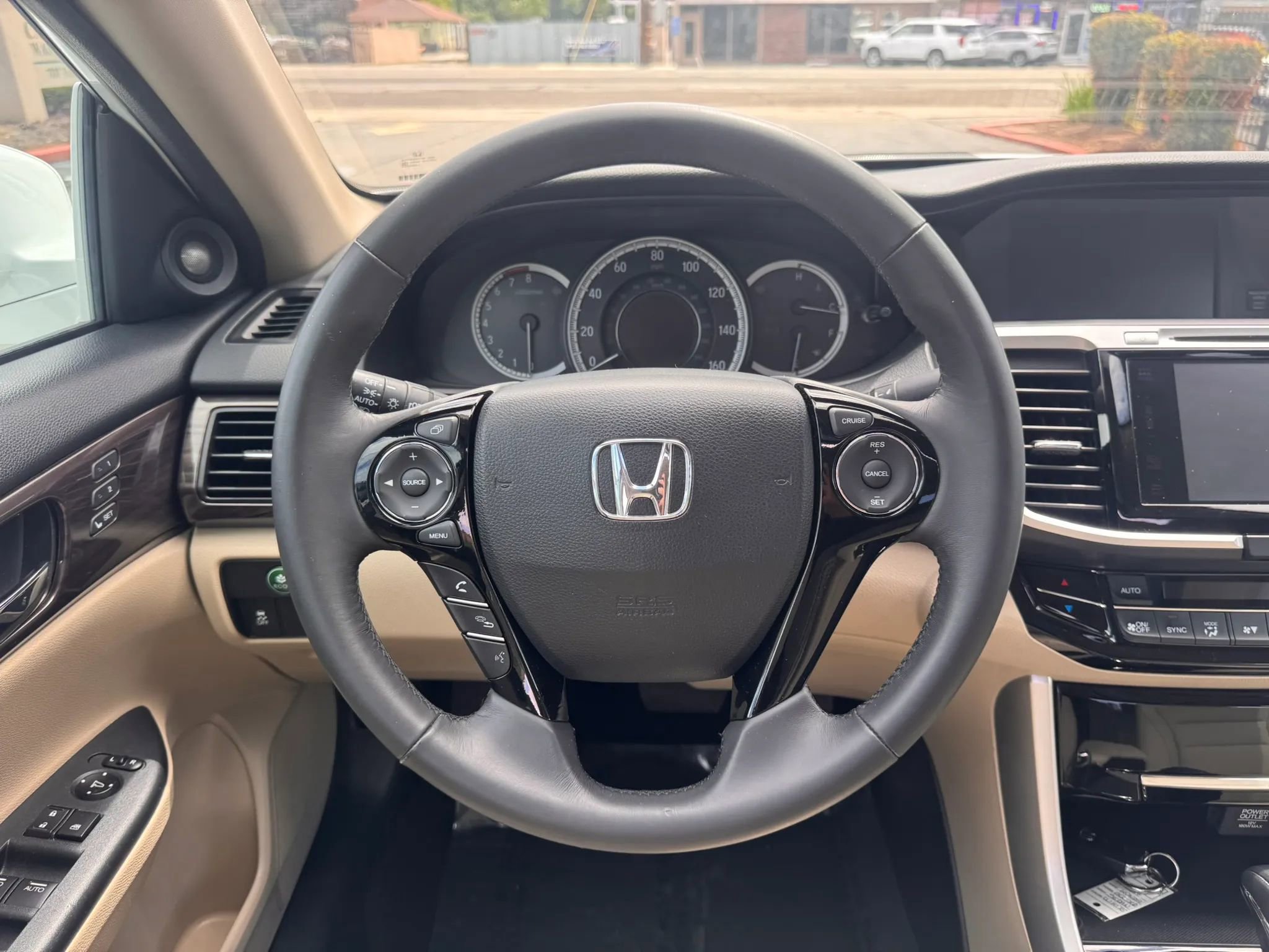 Used 2017 Honda Accord EX-L image 21