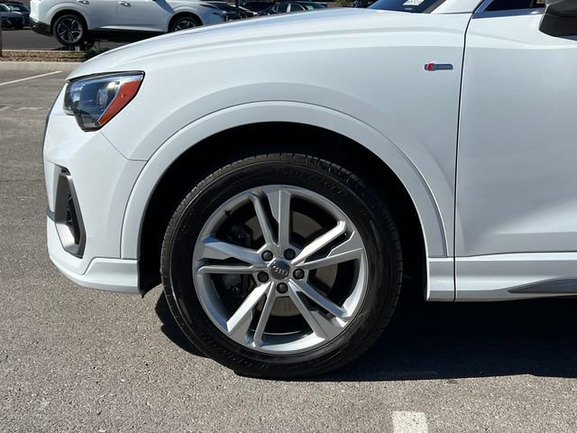 Used 2020 Audi Q3 2.0T Premium w/ Convenience Package image 27