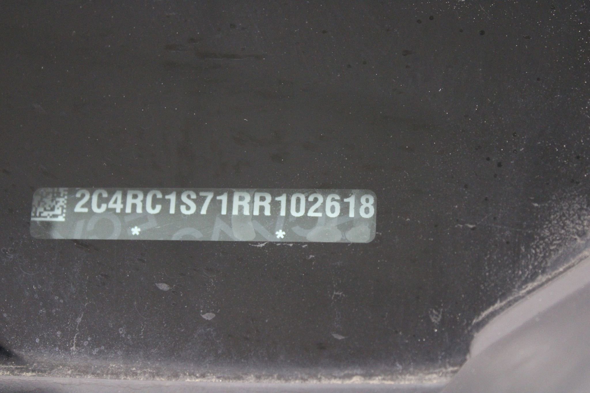 Used 2024 Chrysler Pacifica Select image 45