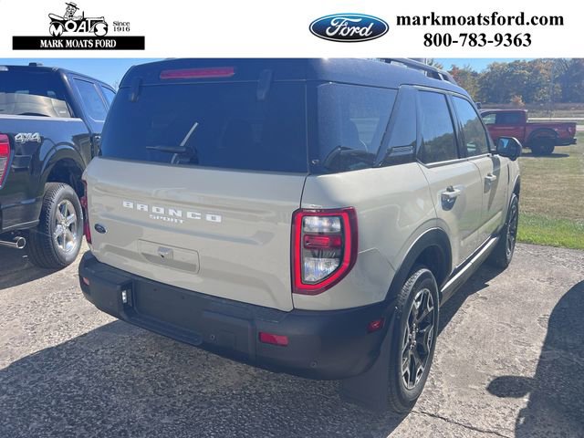 New 2025 Ford Bronco Sport Outer Banks image 9