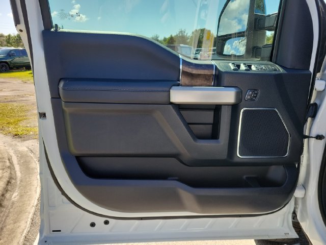 Used 2022 Ford F250 Lariat w/ Chrome Package AWD/4WD image 17