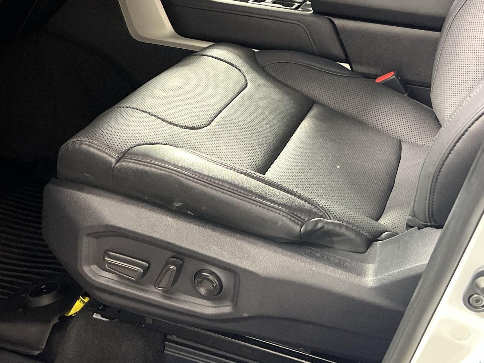 Used 2023 Toyota Tundra Limited AWD/4WD image 14