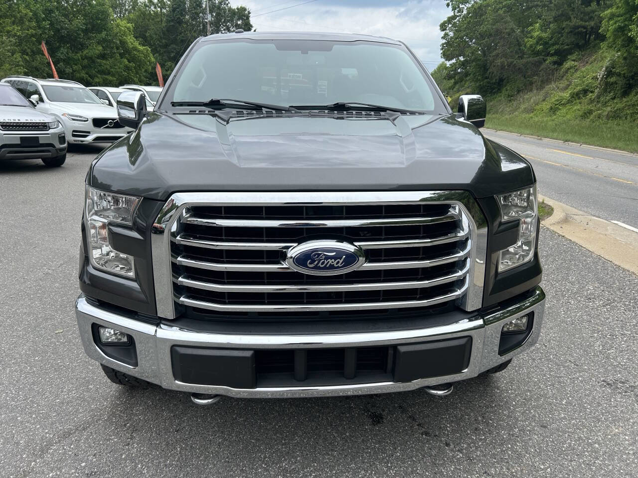 Used 2015 Ford F150 XLT w/ Equipment Group 302A Luxury image 11