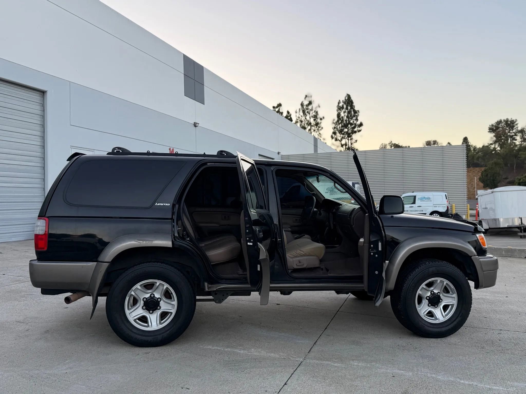 Used 1999 Toyota 4Runner Limited image 28