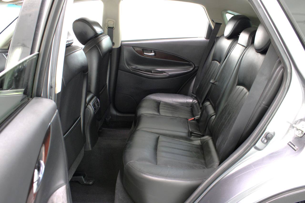 Used 2016 INFINITI QX50 AWD w/ Premium Plus Package image 36