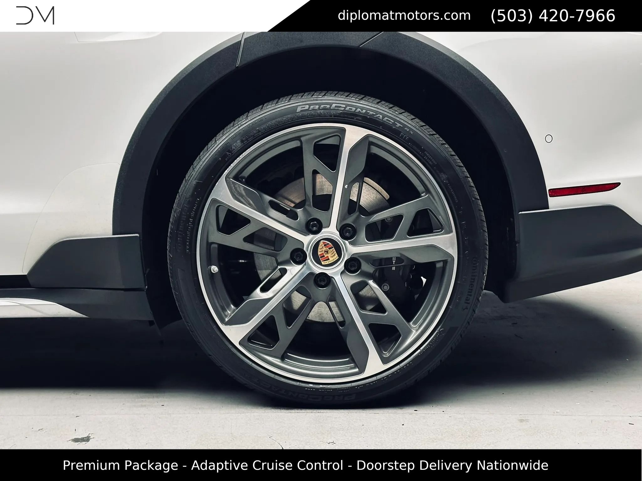 Used 2022 Porsche Taycan 4 Cross Turismo AWD/4WD image 45