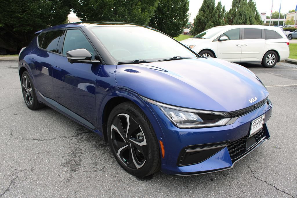 Used 2023 Kia EV6 GT-Line w/ GT-Line Suede Seat Package AWD/4WD image 2