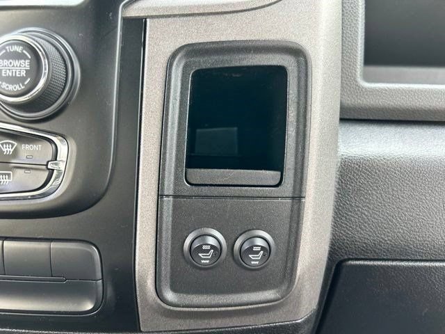 Used 2019 RAM 1500 Express w/ Hydro Blue Sport Package AWD/4WD image 32