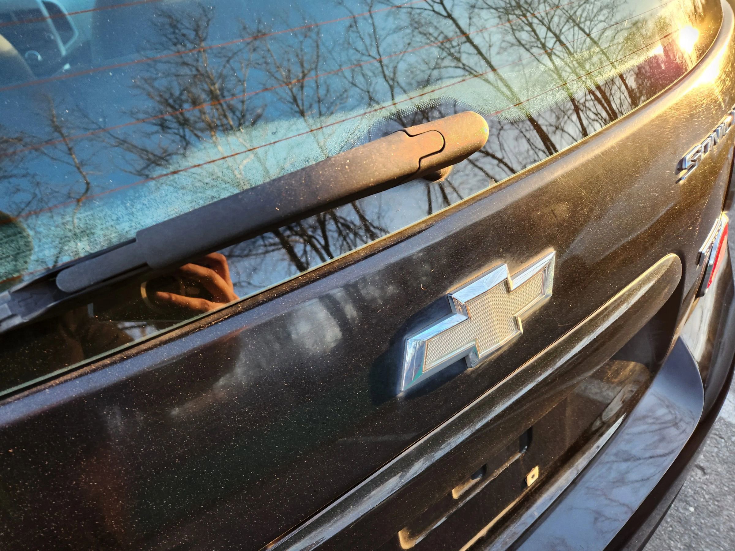 Used 2014 Chevrolet Sonic LT image 12