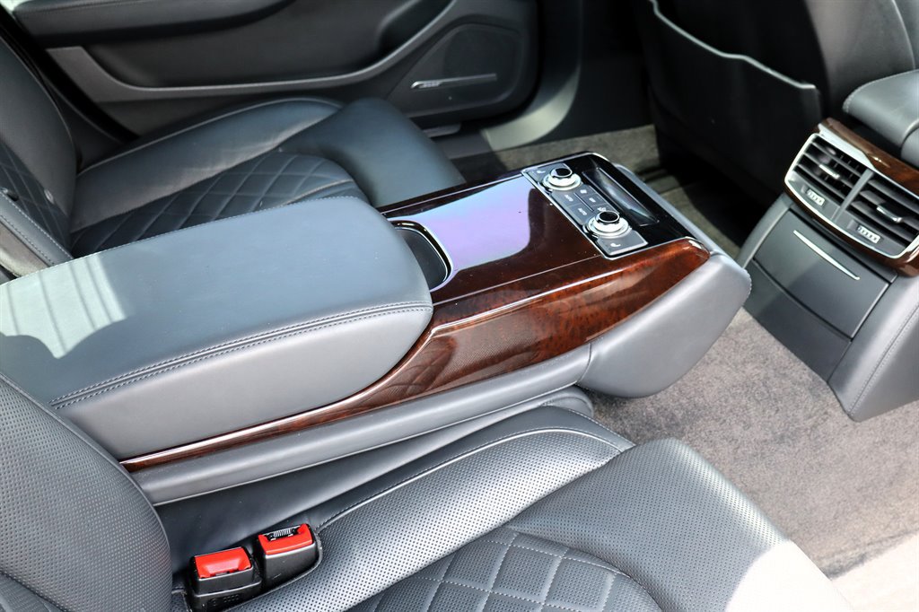 Used 2016 Audi A8 L TDI w/ Executive Package AWD/4WD image 21