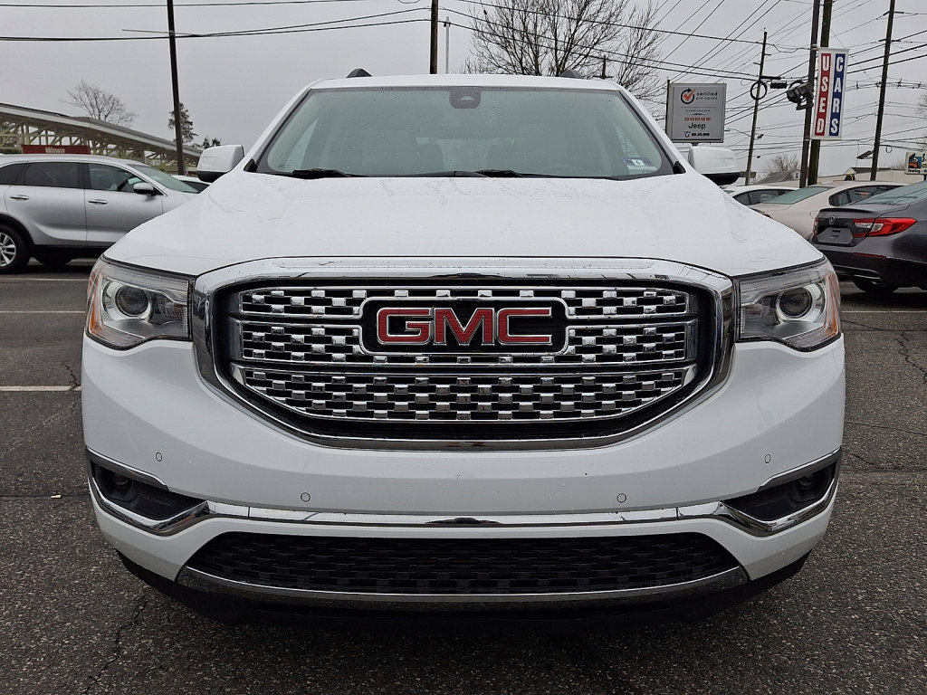Used 2019 GMC Acadia Denali w/ LPO, Floor Liner Package AWD/4WD image 8