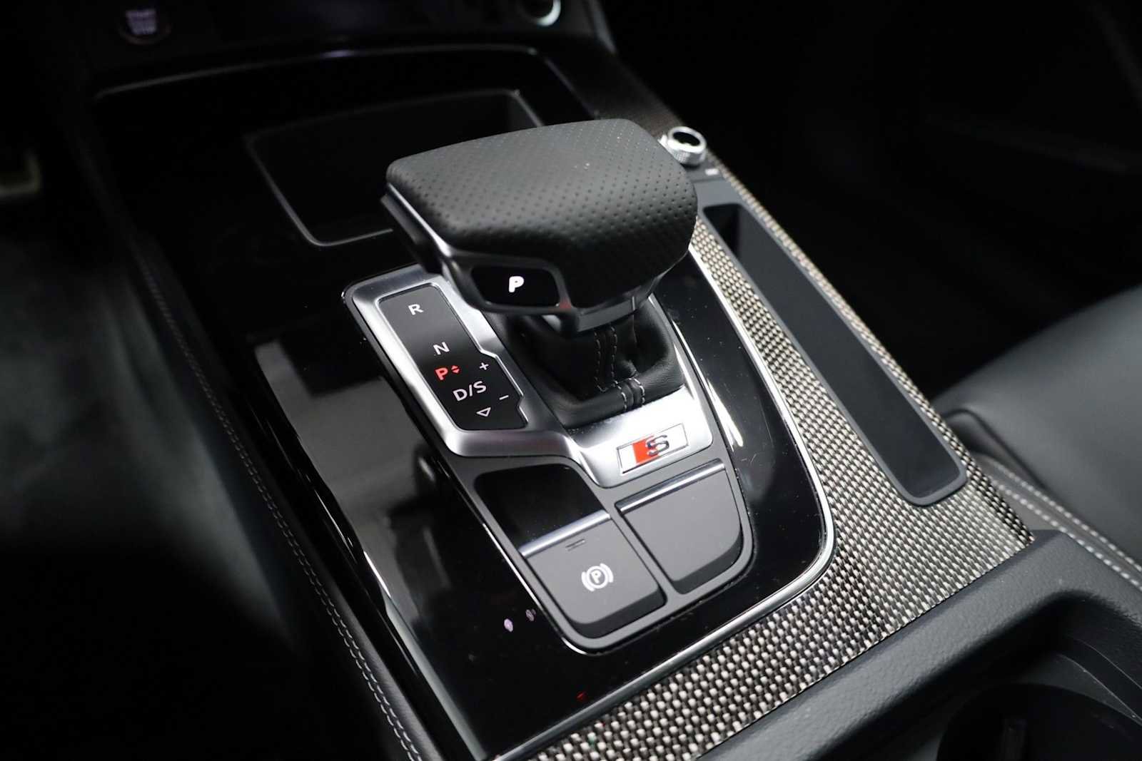 Used 2024 Audi SQ5 Premium Plus w/ Premium Plus Package image 27