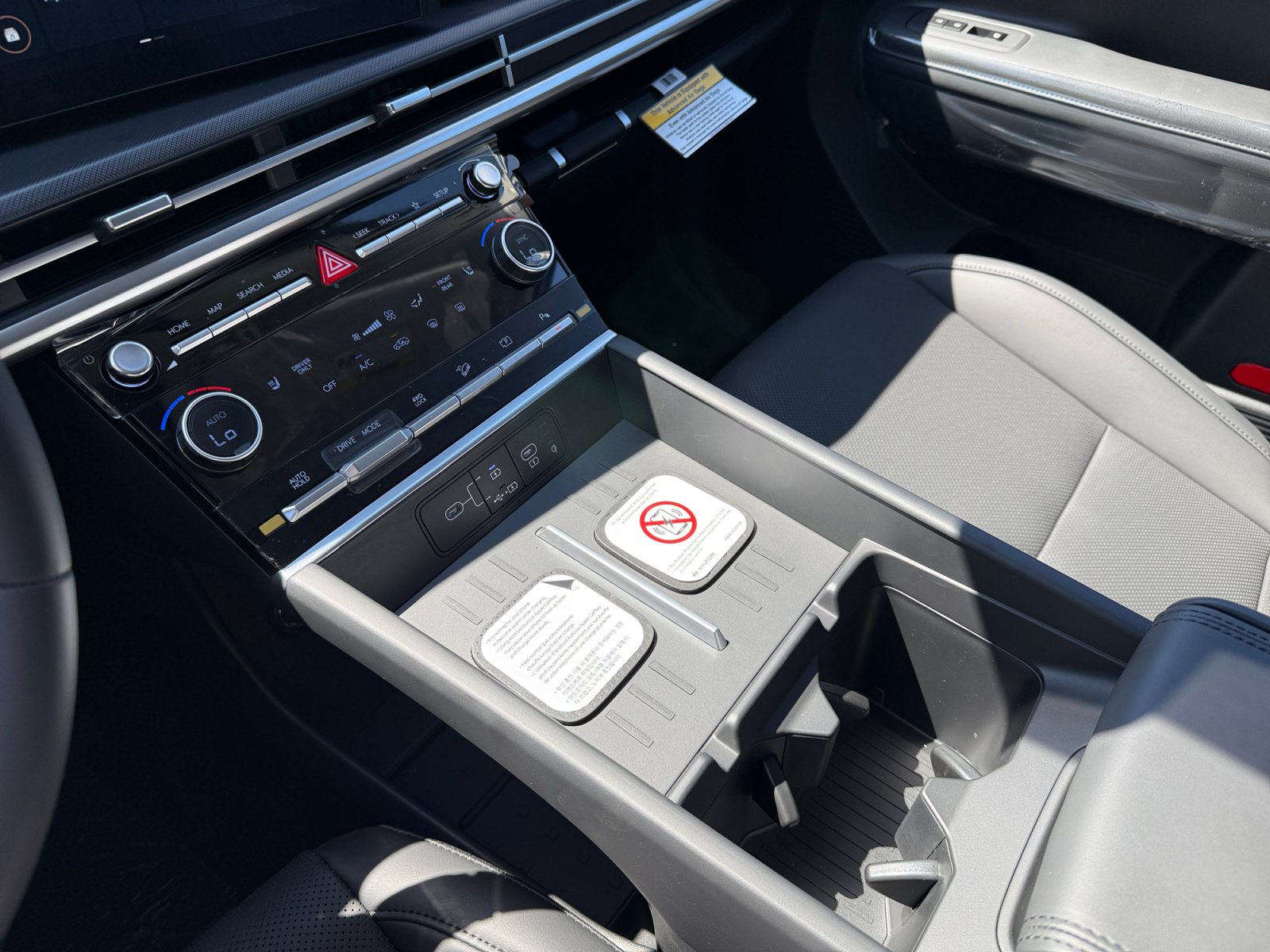 New 2026 Hyundai Santa Fe SEL AWD/4WD image 13