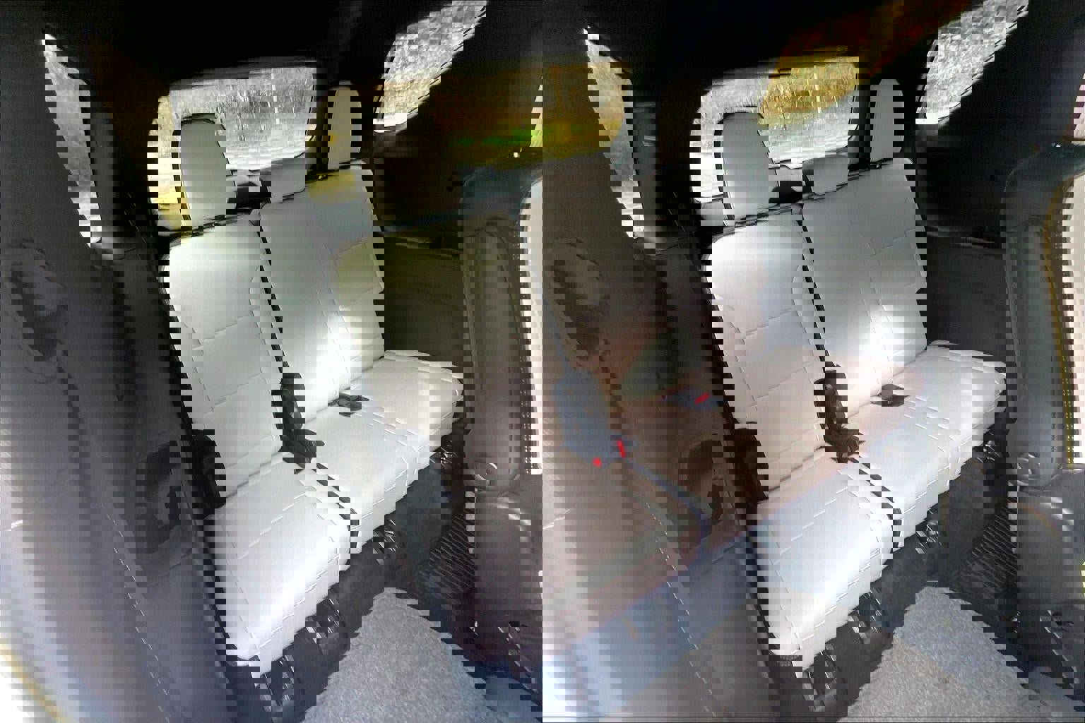 Used 2025 Chevrolet Traverse High Country image 24