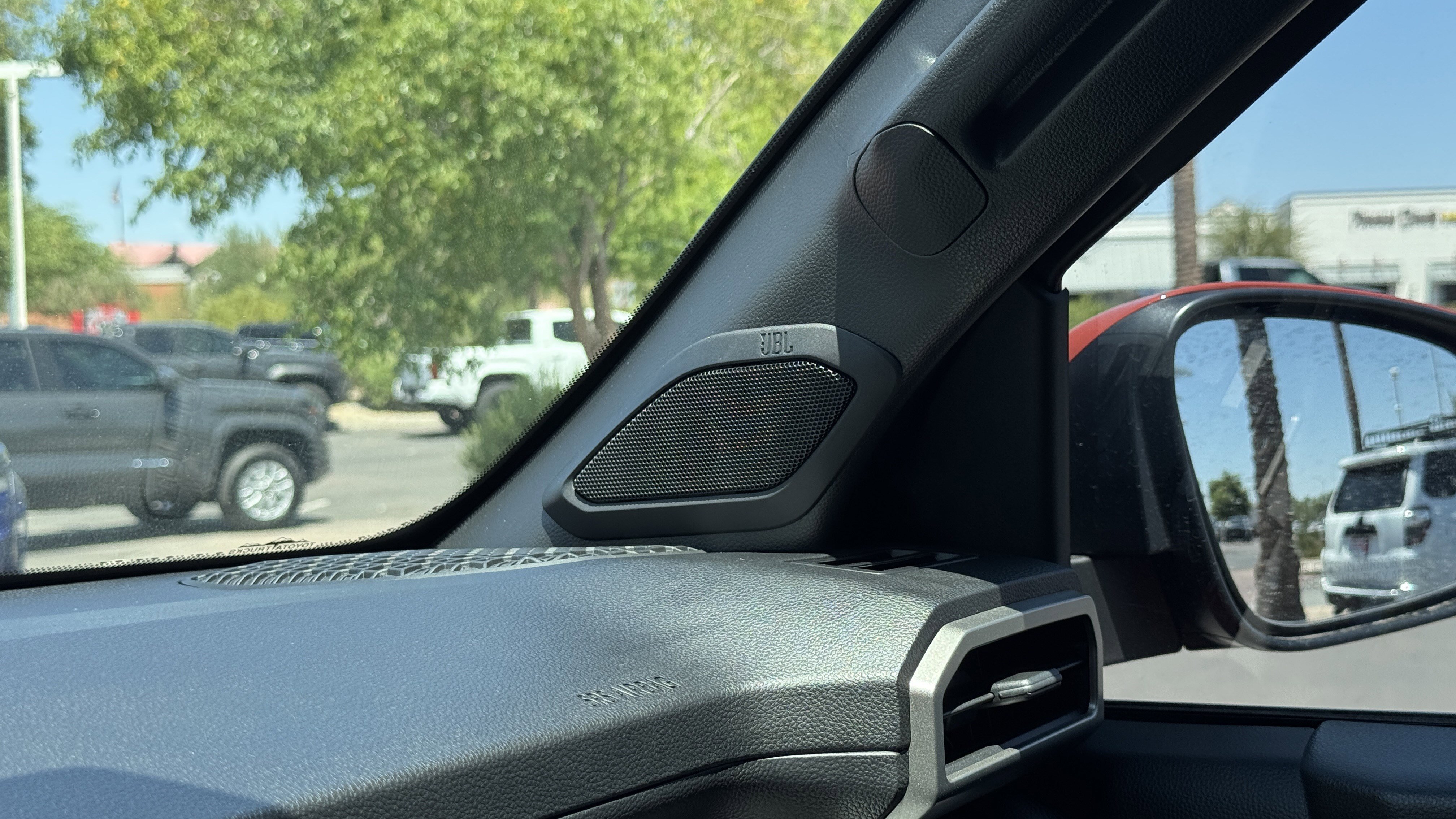 New 2025 Toyota Tacoma TRD Off-Road image 25