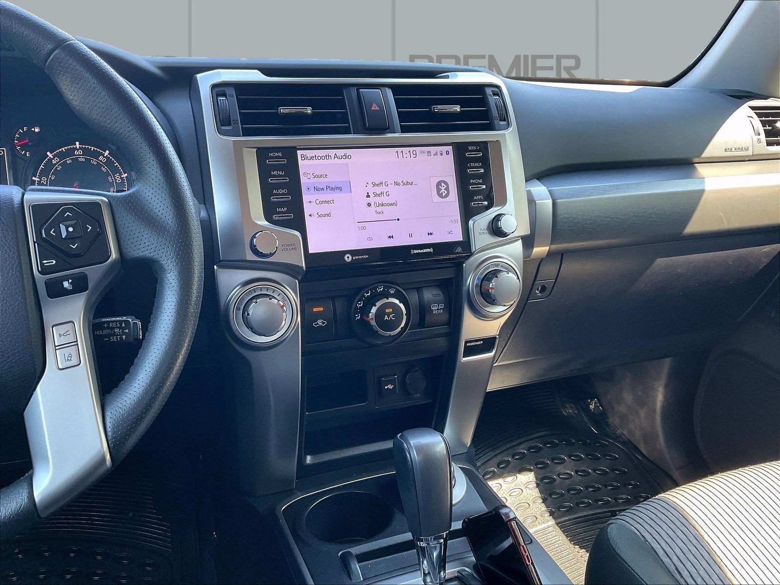 Used 2024 Toyota 4Runner SR5 AWD/4WD image 11