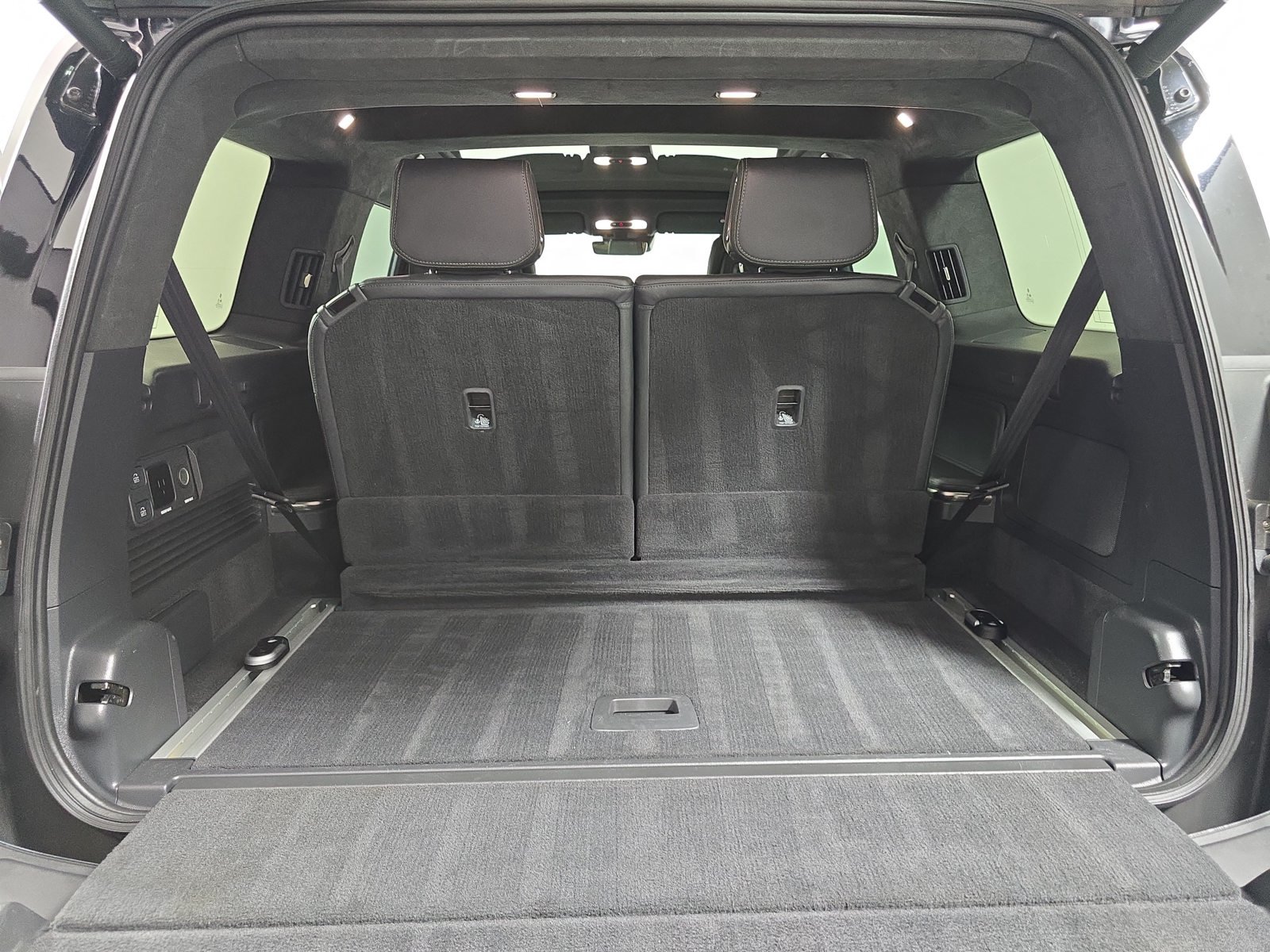 Used 2022 Rivian R1S Launch Edition Quad AWD/4WD image 15