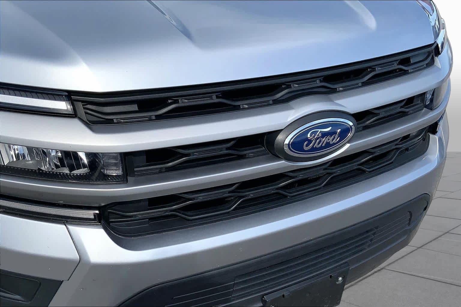 Certified 2022 Ford Expedition XLT RWD image 30